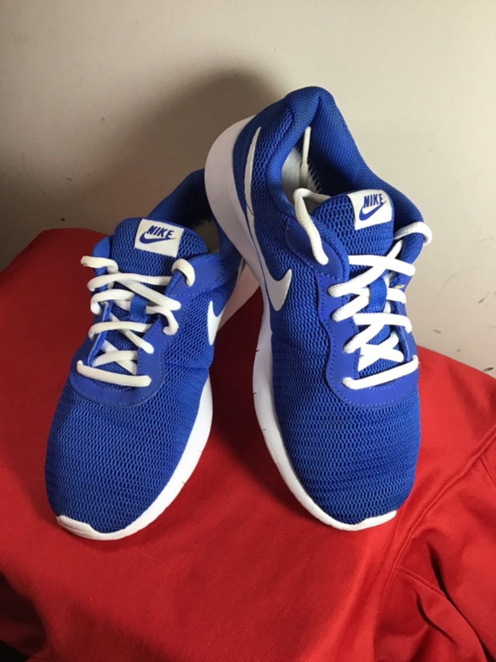 ❤️🔥Nike, youth, size 5YW, Clean, great condition, see photos before buying ❤️🔥 - Picture 2 of 5
